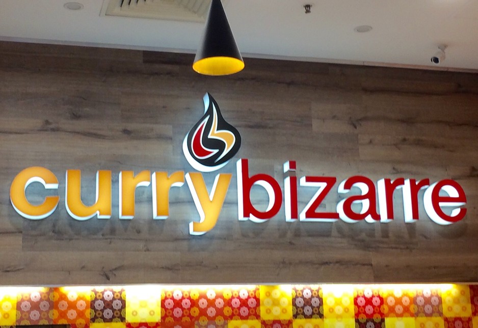 Curry Bizarre Pic 2