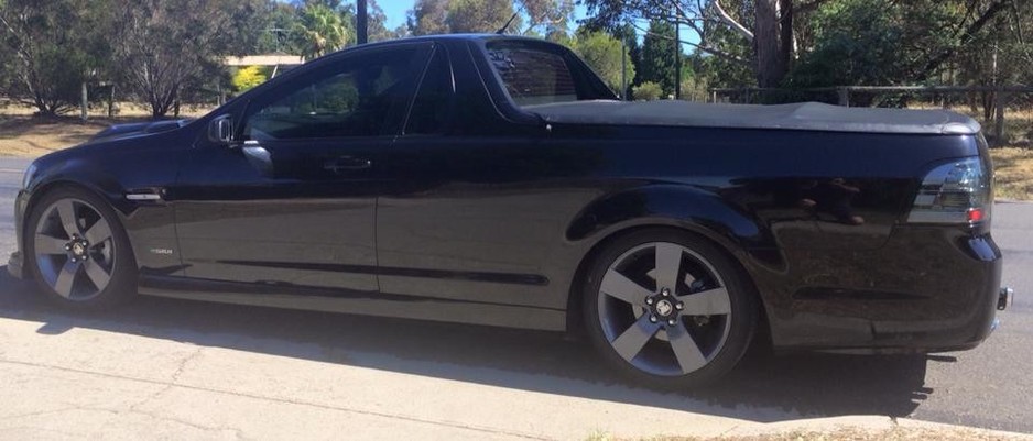 Chris The Tint Man Pic 1 - car tinting Wallan Kilmore Seymour