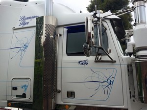 Chris The Tint Man Pic 4 - truck tinting Wallan Kilmore Seymour