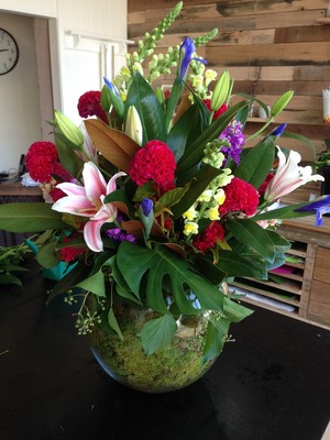 Bella Flora Pic 4 - Vase Arrangements