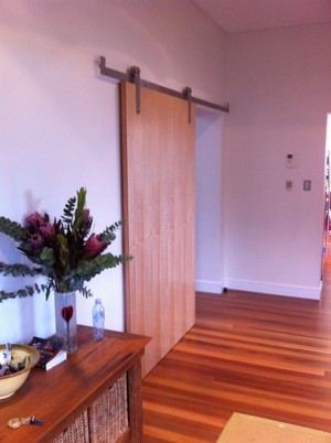 Madlands Construction Pty Ltd Pic 5 - Industrial Sliding Door