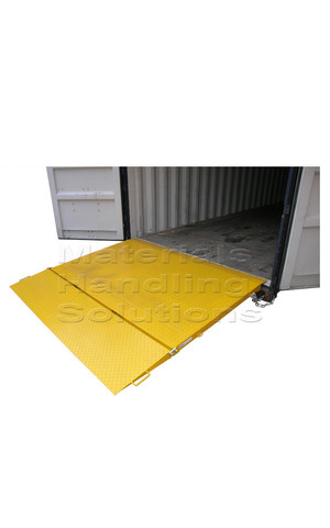 Materials Handling Solutions Pic 3 - Access your containers easily with the fork lift Also comes in 8000kg models