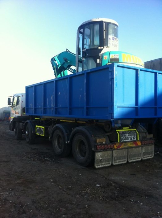 Monash Bin Hire & Demolition Pic 2