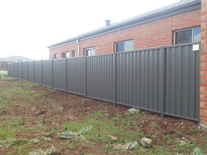 Walker Metal Craft Pic 2 - 18 High Colorbond Fencing All Grey Ridge