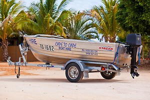 Cape To Cape Boat Hire Pic 2 - 4mtr 25hp Dinghy