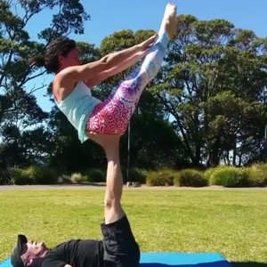 Ulladulla Yoga Aerial Strength Pic 5