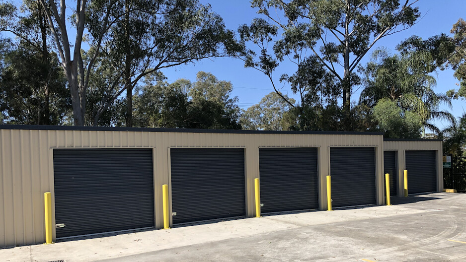 J & L Storage Solutions Pic 1 - All Driveup Units