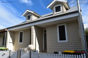 A R Byrne Building Pic 2 - Duplex built in Newtown to match the surroundings