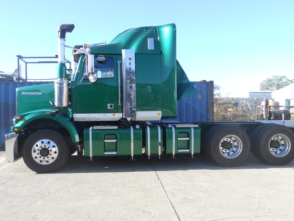 Progress Truck Panel & Paint Pic 1 - Queensland Fuel Tanks Accessories Pty Ltd Tas Progress Truck Panel Paint