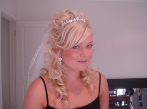 Bloom Hair & Makeup Pic 5 - classic bridal by julie hunter