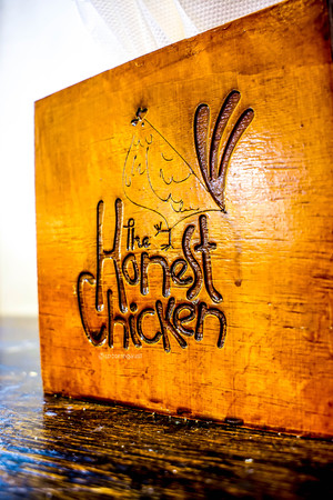 The Honest Chicken Pic 4 - Logo