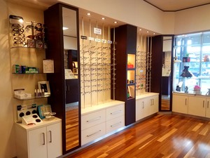 Wise Eyes Optometrists Pic 3