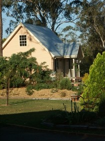 Glenrose Cottages Pic 1 - Glenrose Patchwork and Bed and Breakfast Cottages