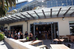 Ribs & Burgers Rhodes Pic 2