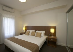 Quest Ipswich Pic 3 - spacious studio room