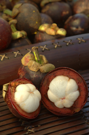 Xango Independent Distributor Pic 2 - Mangosteen Its The Skin That Has The Goodness