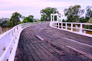 Back O' Bourke Motel Pic 3 - Bourke North bridge