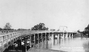 Back O' Bourke Motel Pic 4 - Old North Bridge