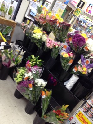 Foodland Pic 2 - Nice floral arrangements