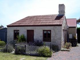 Patsy Ryan Cottage Complex Pic 1 - Patsy Ryan Cottage Complex Robe Limestone Coast South Australia