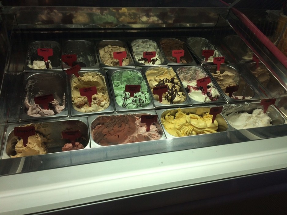 Coffee Barn & Gelateria Moonta Pic 2 - Massive selection