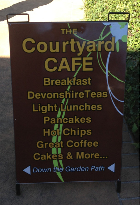 The Courtyard Cafe Pic 1