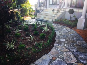 GardenForce Landscaping & Design Pic 2