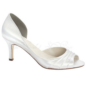 The Bride's Shoe Box Pic 2 - Simple yet elegant a medium height bridal shoe makes extremely comfortable wearing