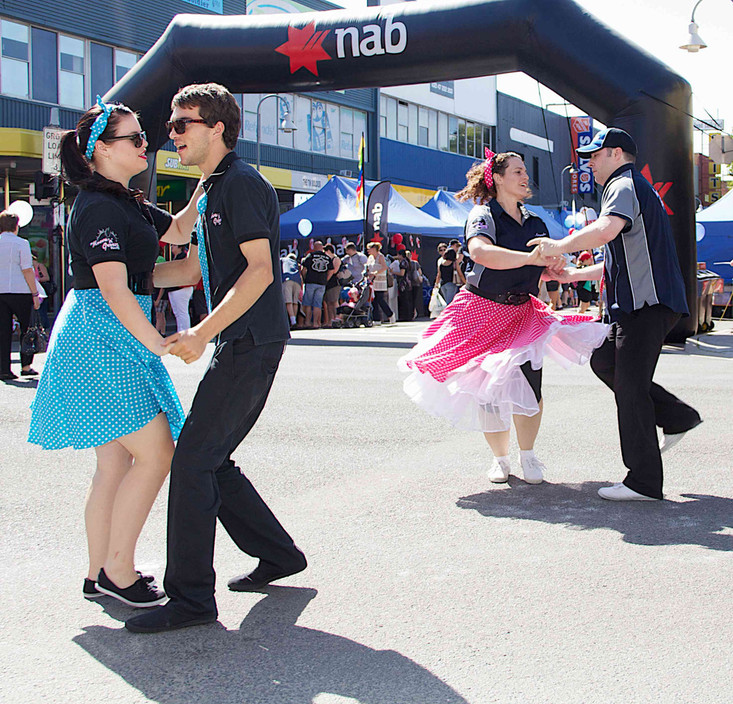 Rock n Roll Pic 1 - Rock n Roll and Swing Dance in the street at Penrith