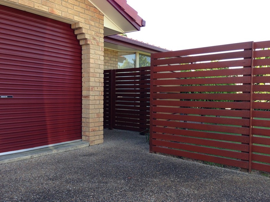 Build 1 Qld Pic 1 - Fencing