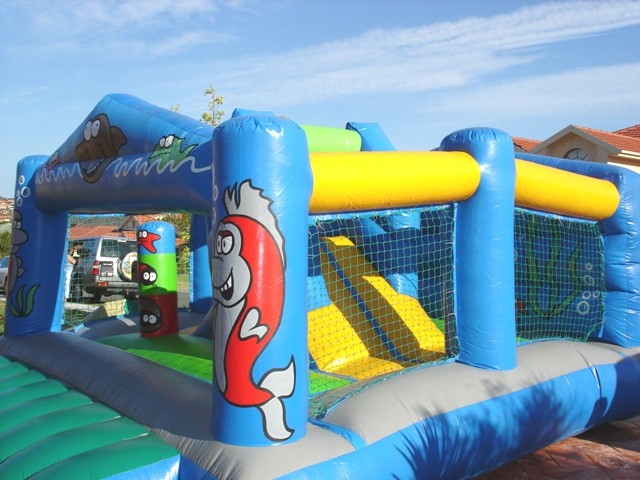 Sir Bouncalot Castle Hire Pic 1