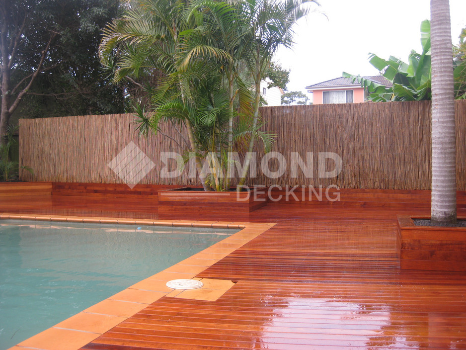 Diamond Decking Pic 1 - Pool decking