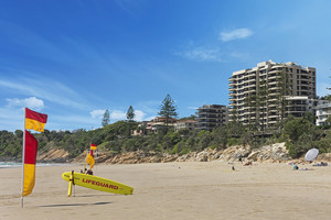 Clubb Coolum Beach Resort Pic 2 - Patrolled Beach