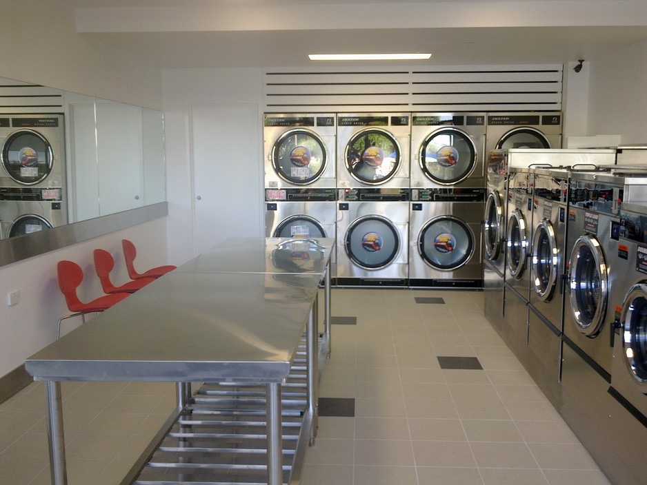 Quickie-mat Laundromat Tweed Heads Pic 1