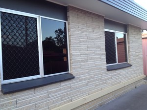 Suntint Professional Pic 2 - Windows tinted with 10 HarmonyDN film