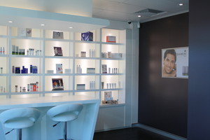 Ally D - Skin & Body Centre Pic 3 - Waiting Area