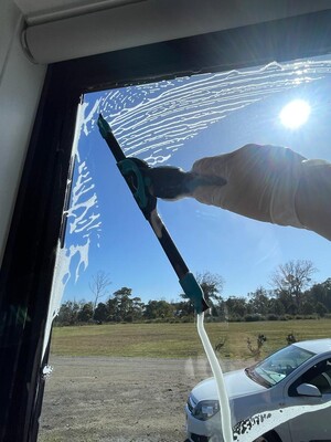 Mar Window Cleaning Pic 2