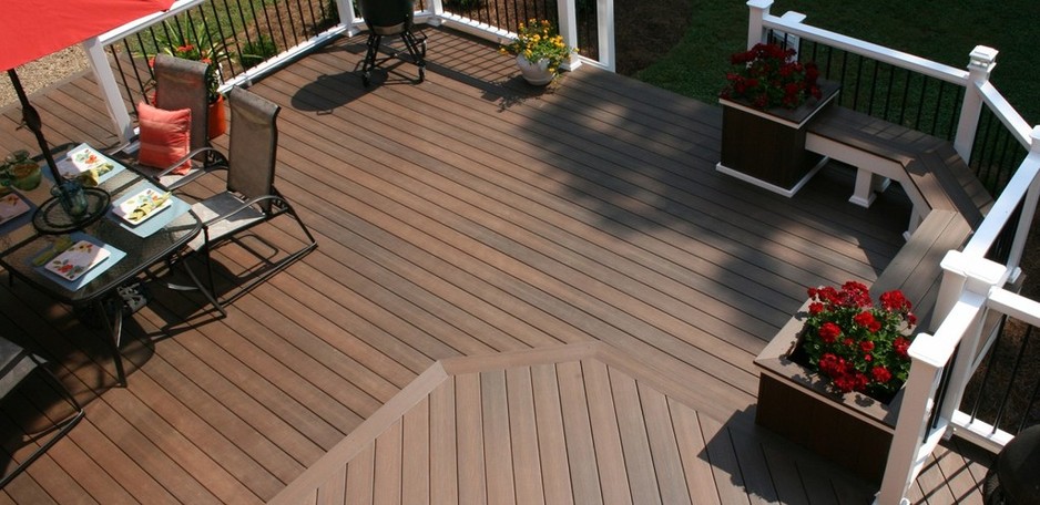 Nexgen Decking Pic 1 - NexGEN Composite Chestnut Decking