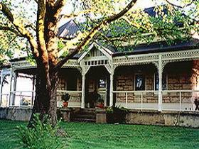 Strathlyn B & B Pic 1 - Strathlyn Garden Suites Angaston Barossa South Australia