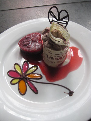 Ellicious Restaurant, Bar & Cooking School Pic 3 - yummy desserts