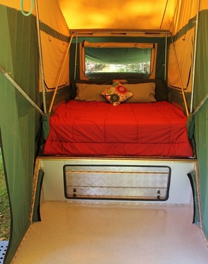 Kendall Kampers Pic 4 - Kendall Kampers Queens Size Bed