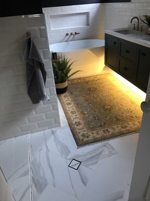 Cutting Edge Bathrooms & Tiling Pic 2