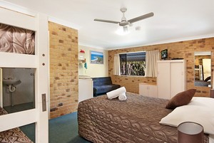 Byron Bay Side Central Motel Pic 3 - Studio Apartment