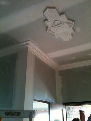 New Age Plaster Pic 2 - FANCY CORNICE WITH CEILING PANEL