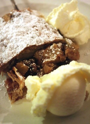 Austrian Club Restaurant Pic 4 - Apple strudel