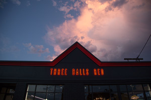 Three Balls Red Pic 2 - Shop Front