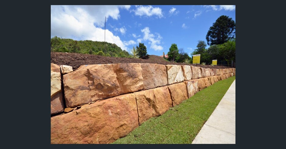 Buxton Quarries Pic 1 - Sawn Sandstone Logs