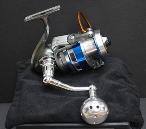 Screaming Reels Pic 3 - BULLDOG RAZOR REEL