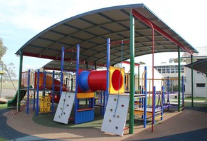 Play Poles Pic 2