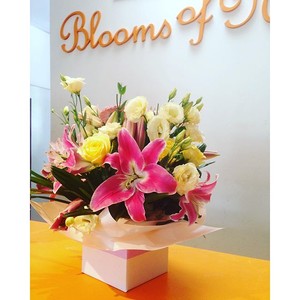 Blooms of Noosa Pic 2 - Feminine Box Arrangement 60